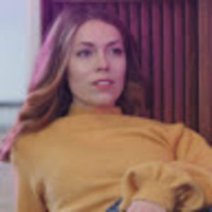 Meet your Posher, Joi